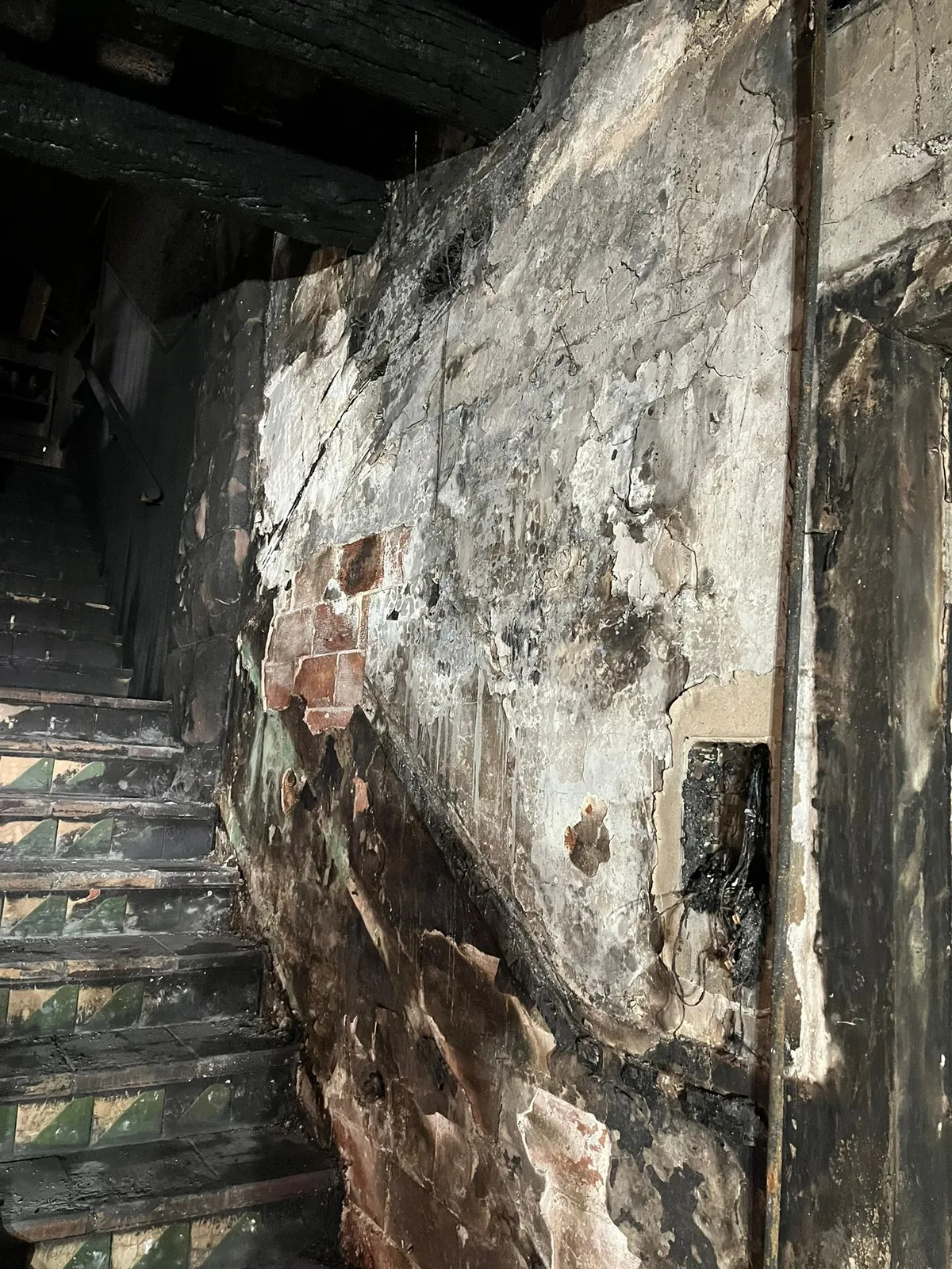 Limpieza Despues de Incendio en Málaga (antes)
